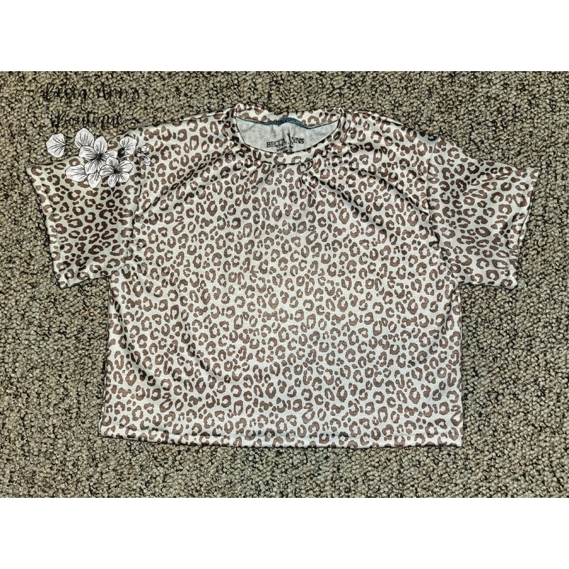 Oversized Tee|NB|0-3m|3-6m|6-9m|9-12m|12-18m|18-24m|2T|3T|4T|5T|5/6Y|7/8Y|9/10Y|11/12Y|Shirt|Dress with pockets|Dress without pockets|Short|Long