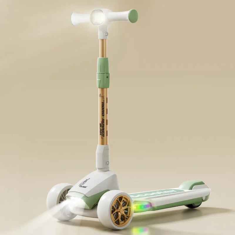 R for Rabbit Road Runner Blaze Scooter